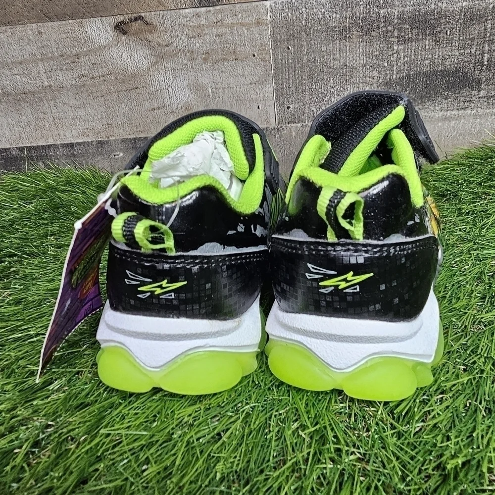 New Mutant Ninja Turtles Light-Up Sneakers | 7